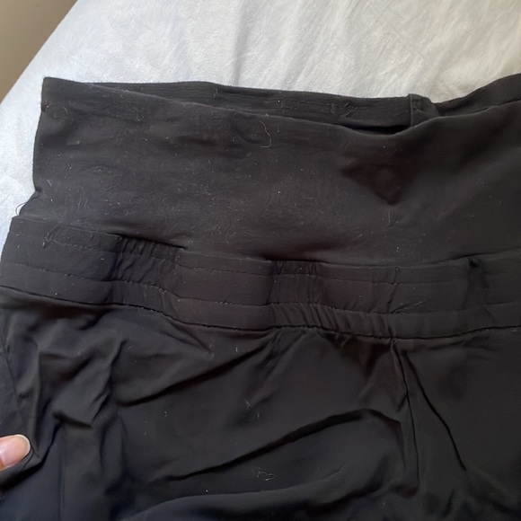 H&M Maternity pants (Mama Airy Pants) - Picture 7 of 10